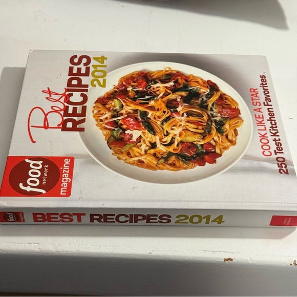 Food Network Magazine Best Recipes 2014 Selected by the magazine's test kitchen. - Picture 4 of 5